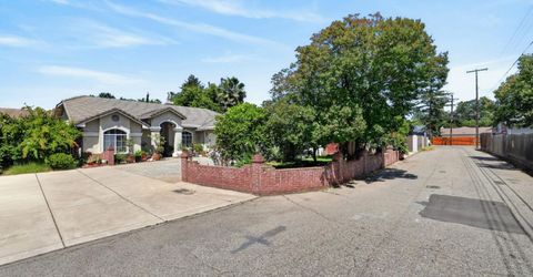 6141 Hall Ln, Carmichael, CA 95608 Photo