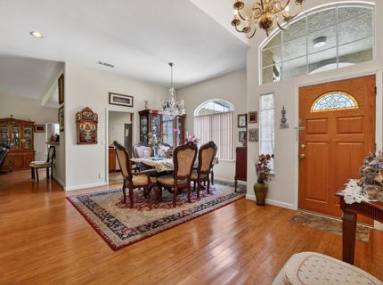 6141 Hall Ln, Carmichael, CA 95608 Photo