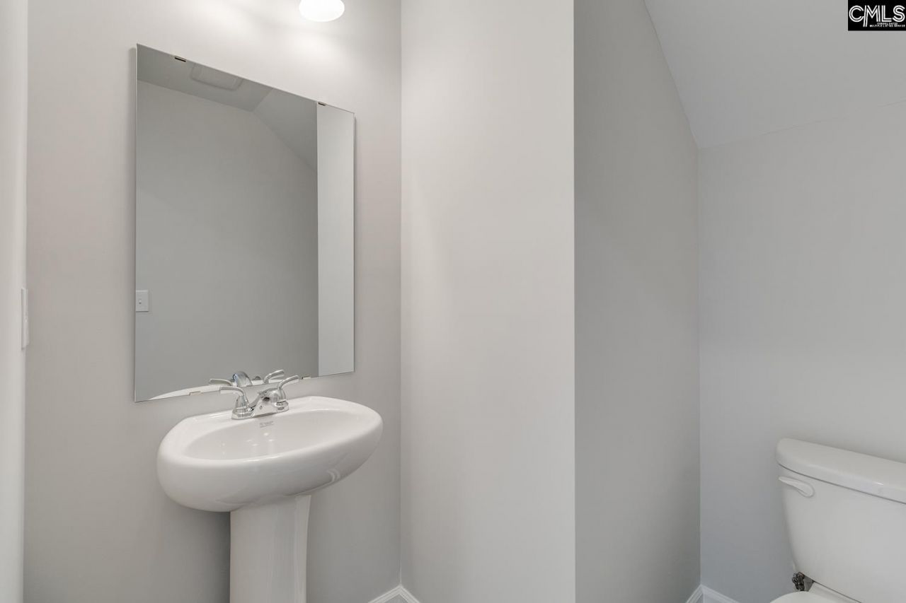 3060 Harborview Drive  Photo 15