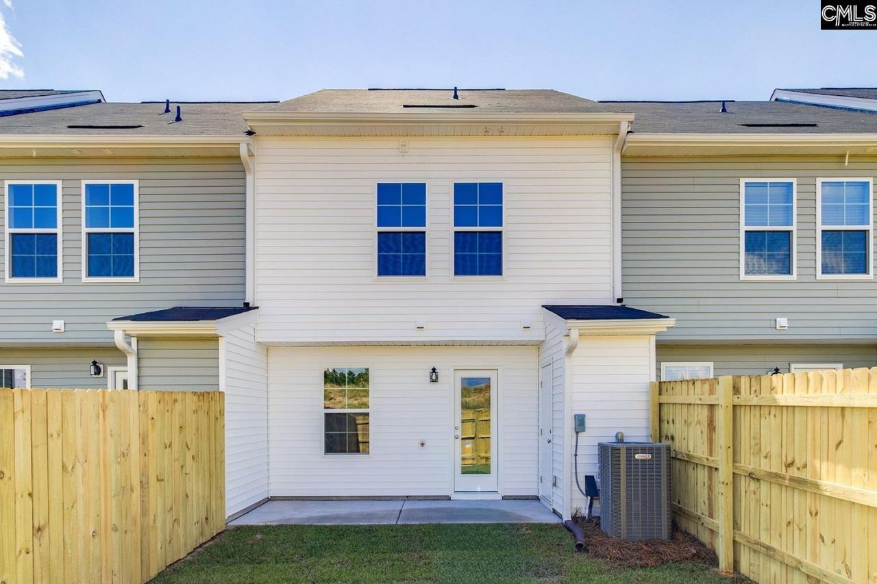 3060 Harborview Drive  Photo 33