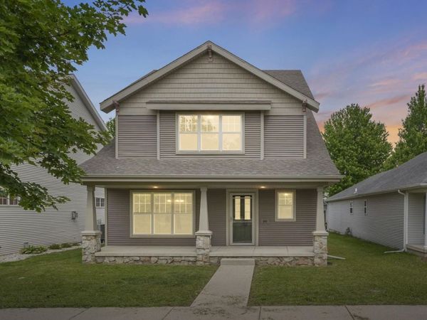 1565 Okeeffe Avenue, Sun Prairie, WI 53590