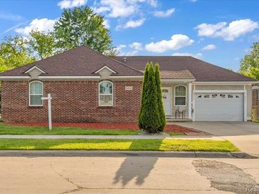 3260 Isabelle Street, Inkster, MI 48141