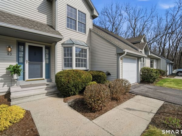 63 Dartmoor, Unit 63, Enfield, CT 06082