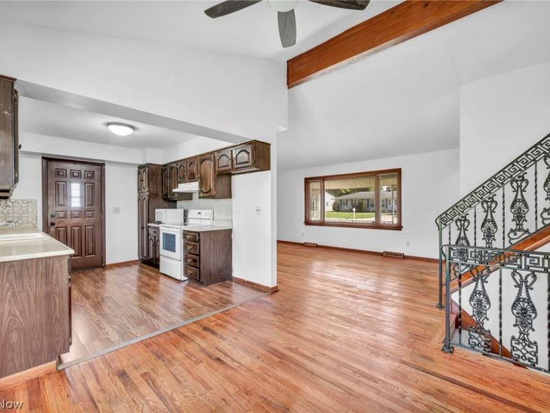 42988 Woodhill Drive , Elyria, OH 44035 Photo 14