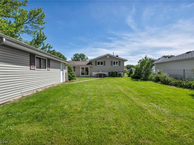 42988 Woodhill Drive , Elyria, OH 44035 Photo 41
