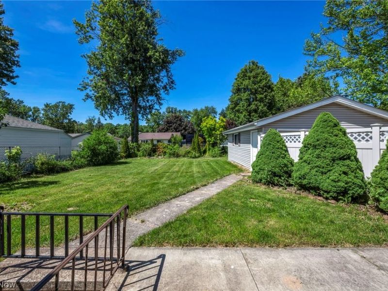 42988 Woodhill Drive , Elyria, OH 44035 Photo 44
