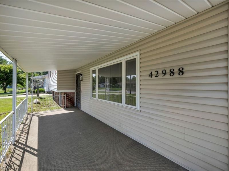 42988 Woodhill Drive , Elyria, OH 44035 Photo 6
