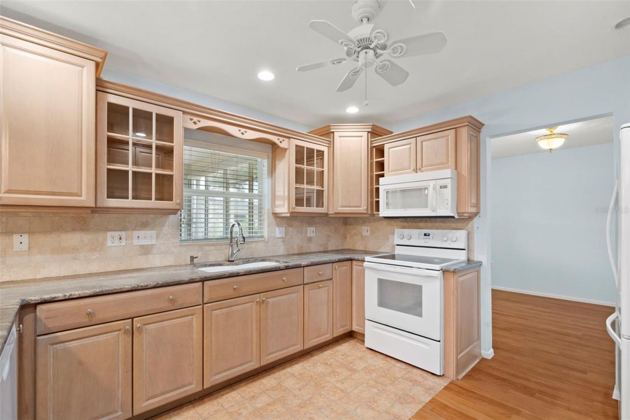 6408 29th Avenue W, Bradenton, FL 34209 Photo