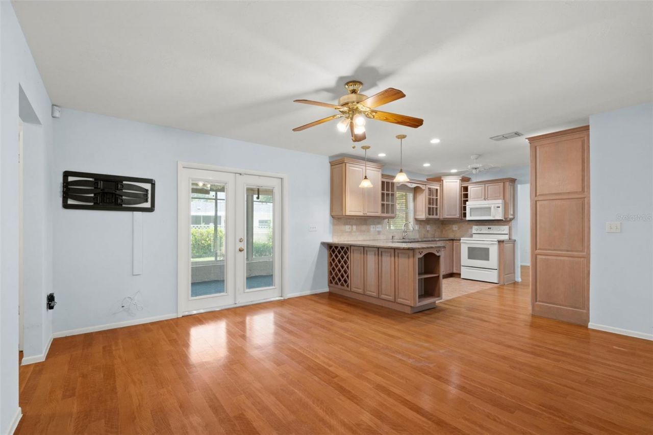 6408 29th Avenue W, Bradenton, FL 34209 Photo