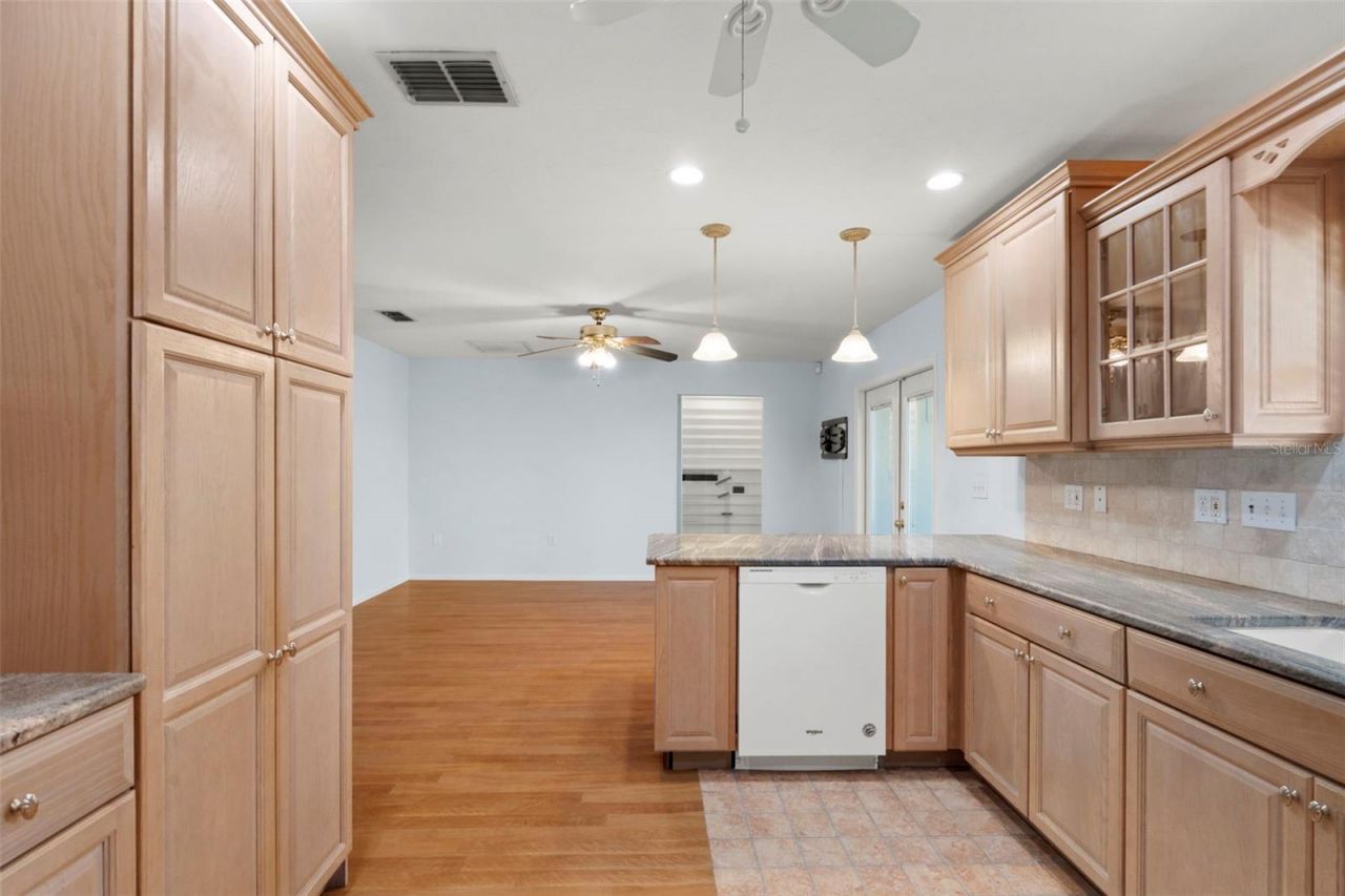 6408 29th Avenue W, Bradenton, FL 34209 Photo