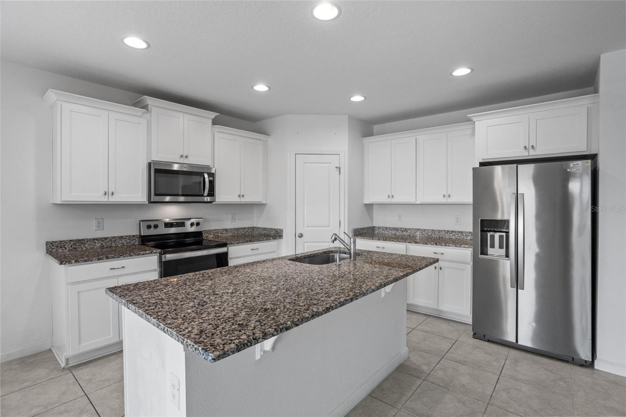 4022 Alissa Lane , Haines City, FL 33844 Photo