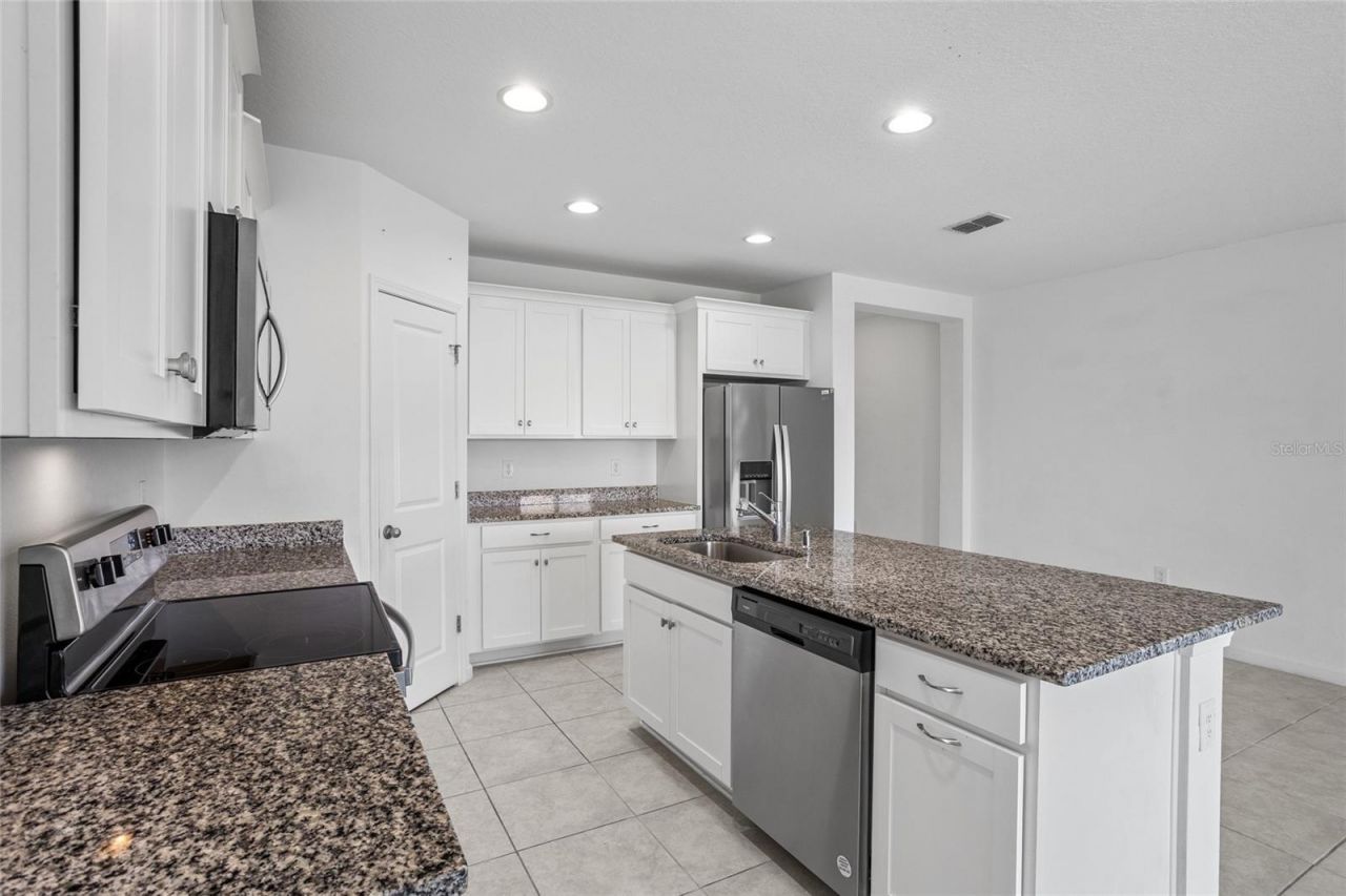 4022 Alissa Lane , Haines City, FL 33844 Photo