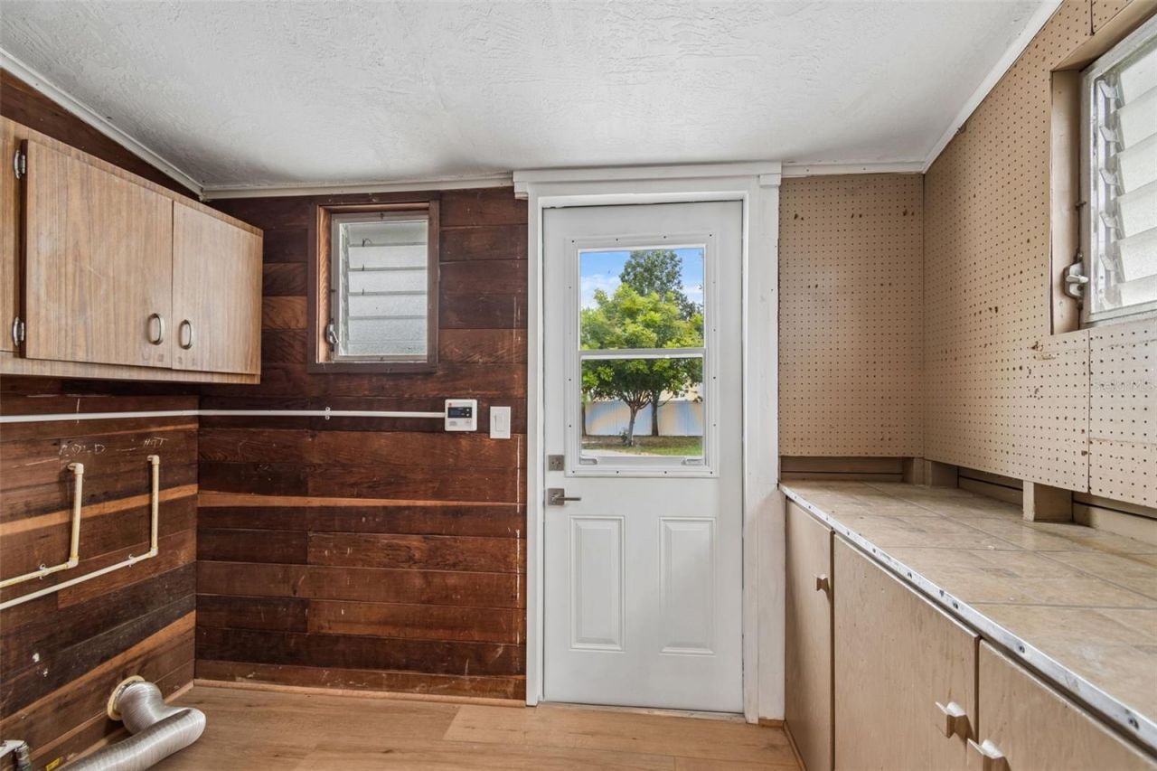 1004 Washington Avenue , Largo, FL 33770 Photo