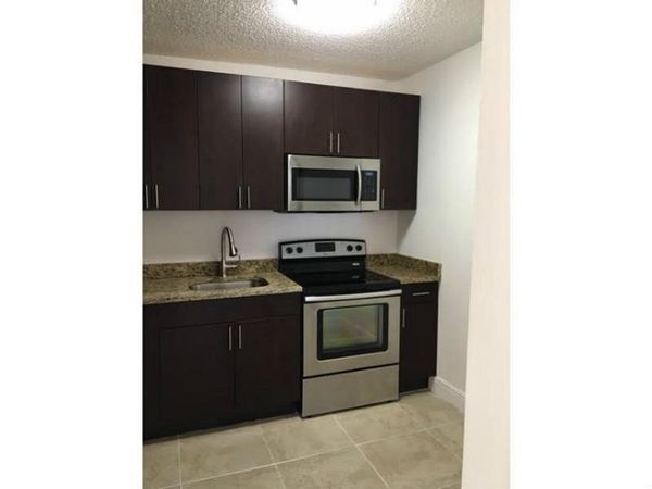 4003 N University Drive, Unit 107, Sunrise, FL 33351