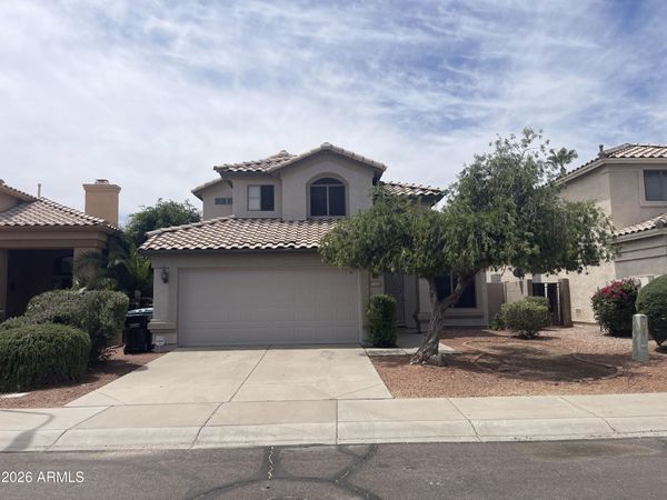 4727 E Goldfinch Gate Lane, Phoenix, AZ 85044