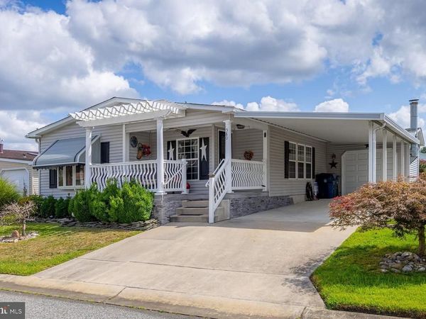 580 EDGEMONT DRIVE, WILLIAMSTOWN, NJ 08094