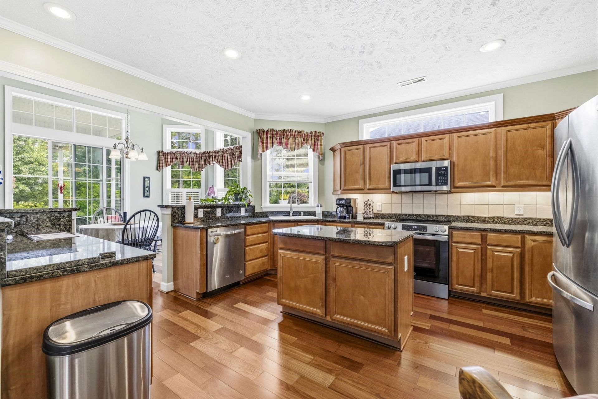 109 Wicklow Dr.  Photo 10