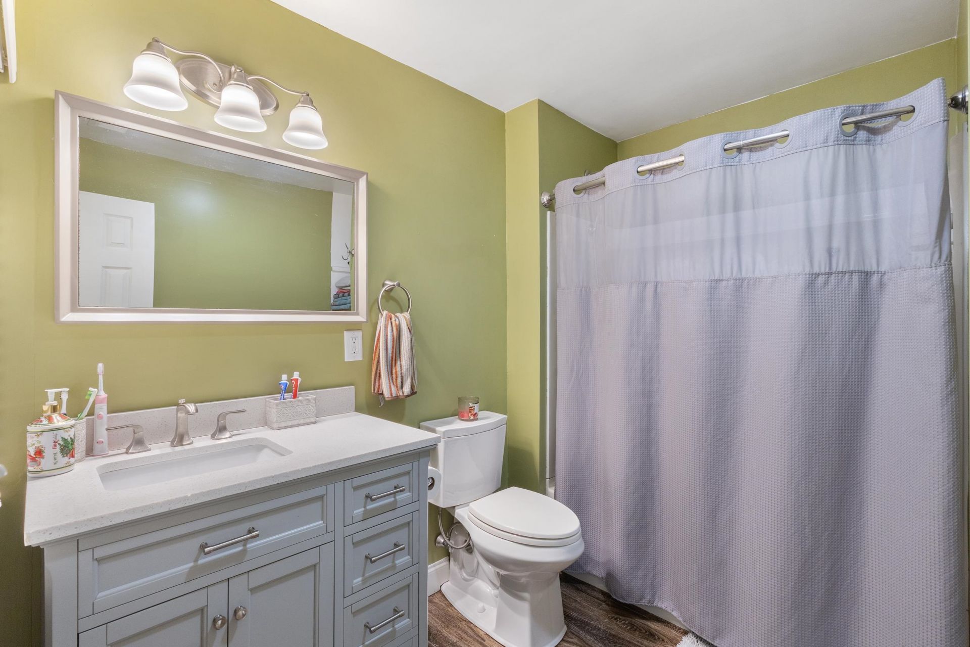 1829 Westridge Blvd.  Photo 19