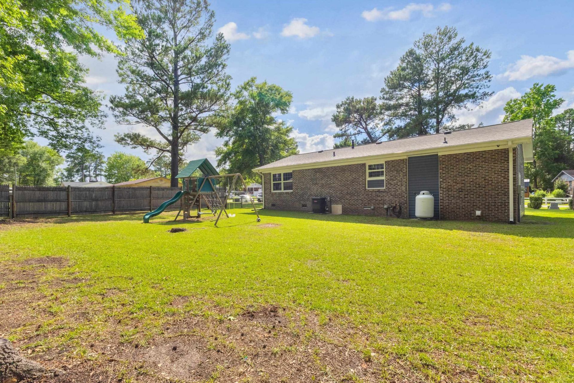 1829 Westridge Blvd.  Photo 31