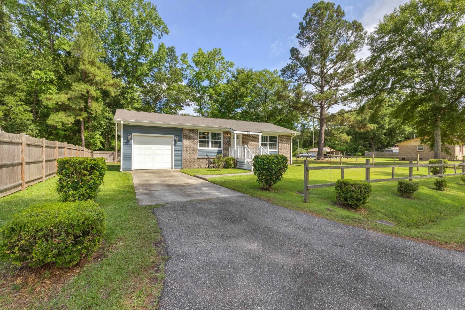 1829 Westridge Blvd.  Photo 32