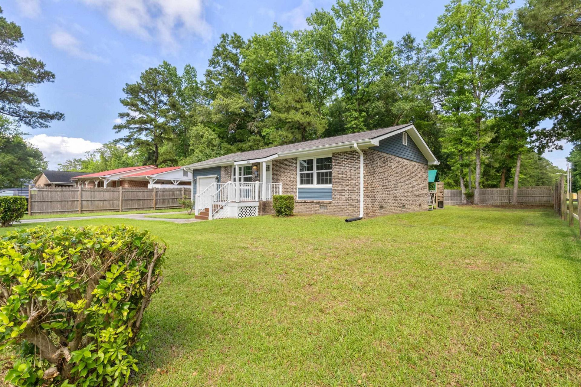 1829 Westridge Blvd.  Photo 33