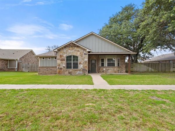 13835 County Road 4200 , Lindale, TX 75771