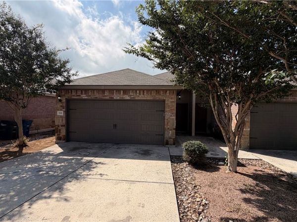 708 Saengerhalle Road, New Braunfels, TX 78130