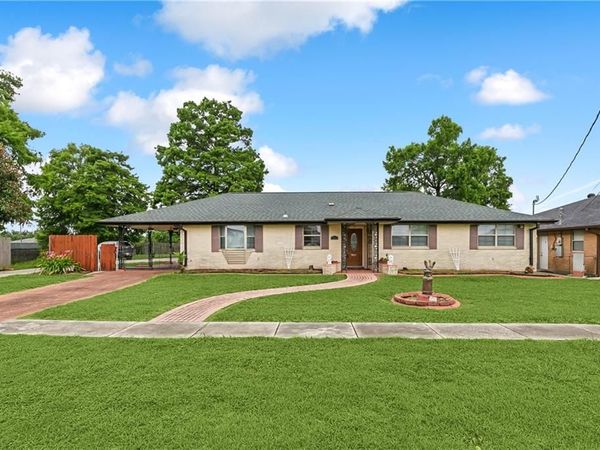 2308 MARGARET Lane, Meraux, LA 70075