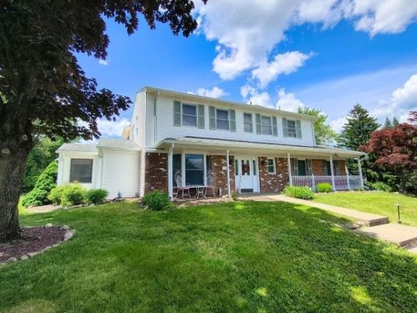 3 Lois Ct, Rockaway, NJ 07866