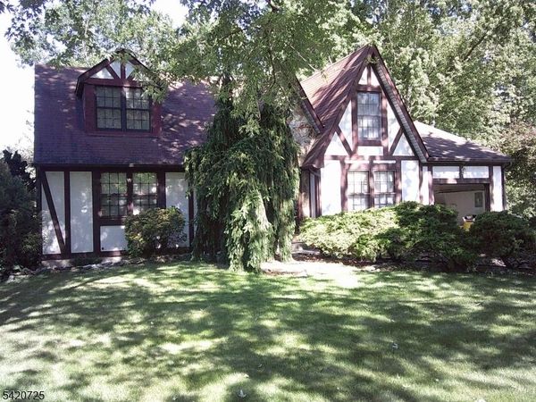 323 George Dye Rd, Hamilton, NJ 08691