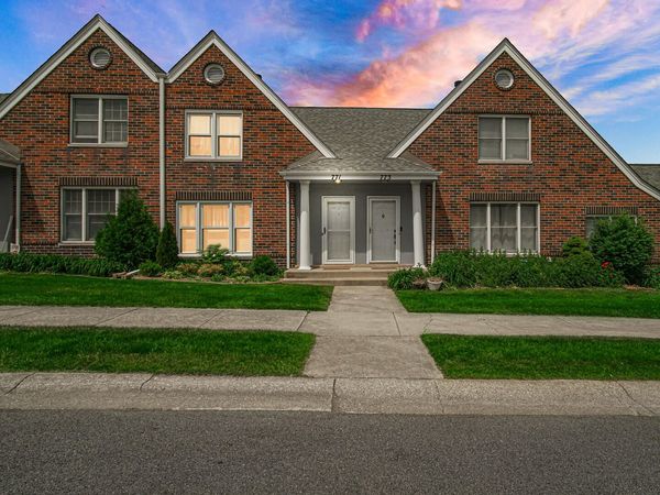 771 Kenmare Parkway , Crown Point, IN 46307