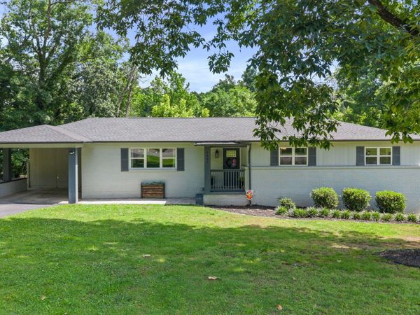 2430 Walnut Drive, Cleveland, TN 37311
