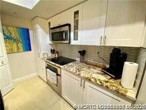 815 NW Flagler Avenue, Unit 204, Stuart, FL 34994 Photo