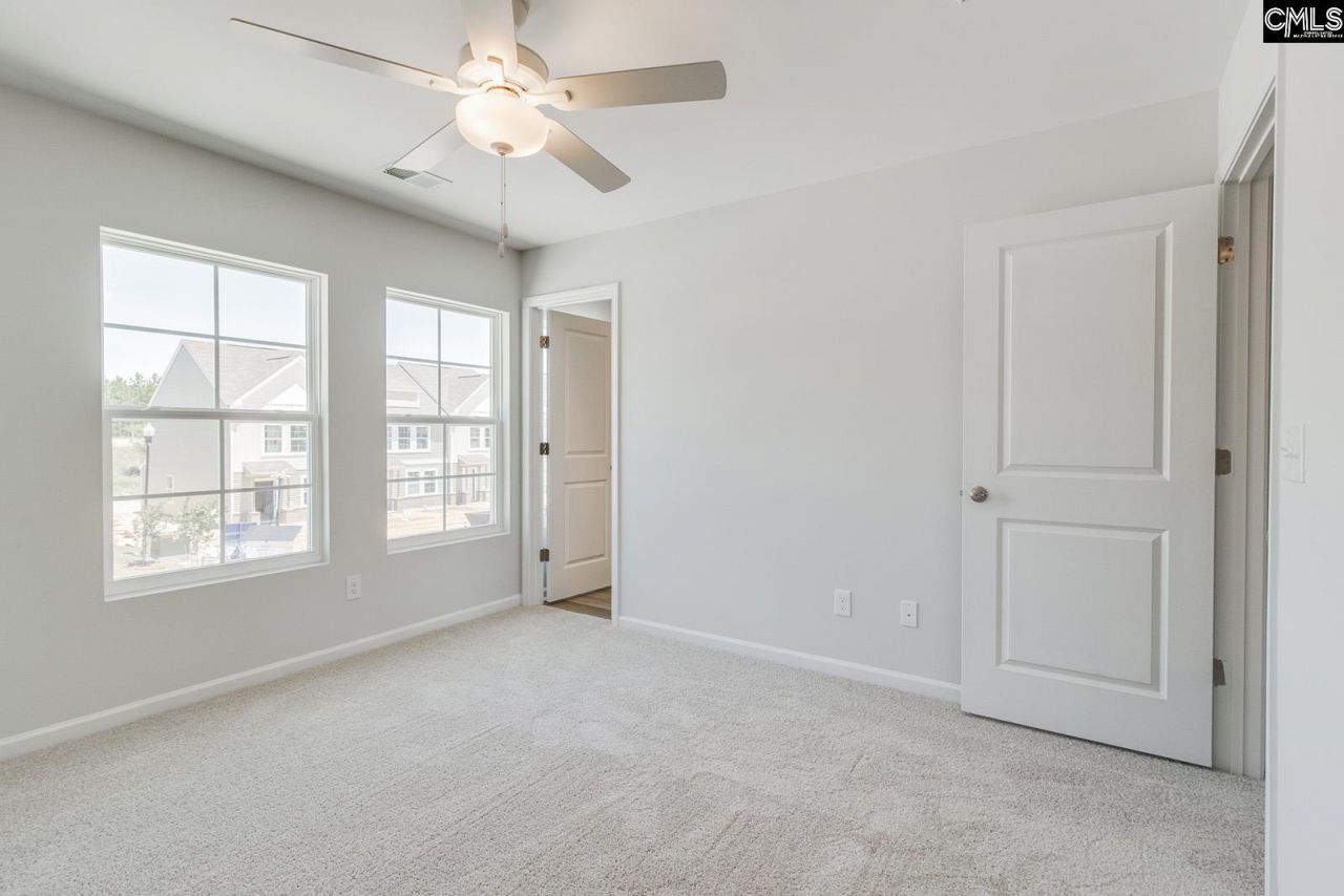 3062 Harborview Drive  Photo 16