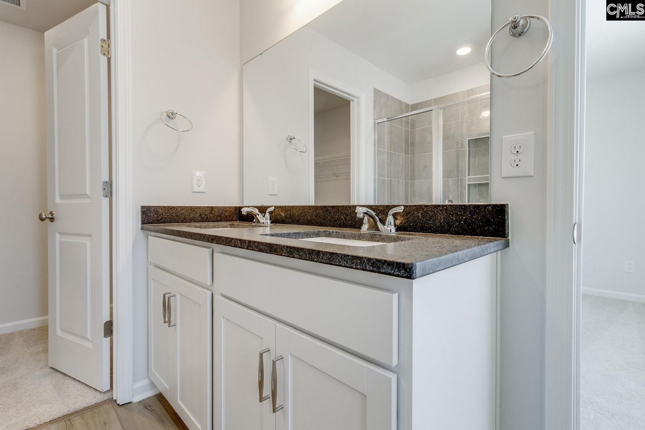 3062 Harborview Drive  Photo 18