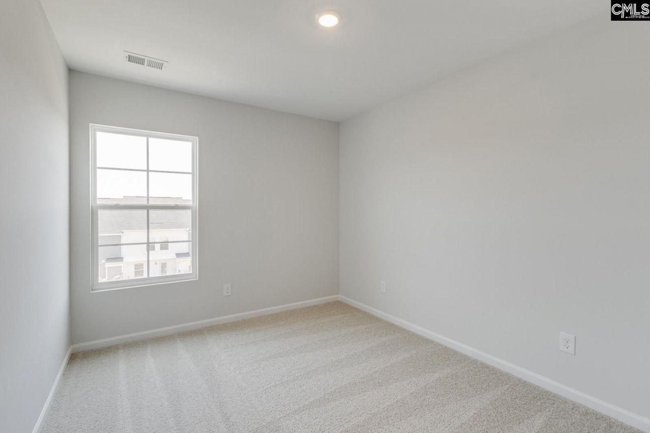 3062 Harborview Drive  Photo 21