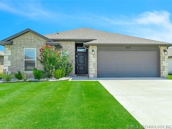 3943 S 149th East Avenue , Tulsa, OK 74134