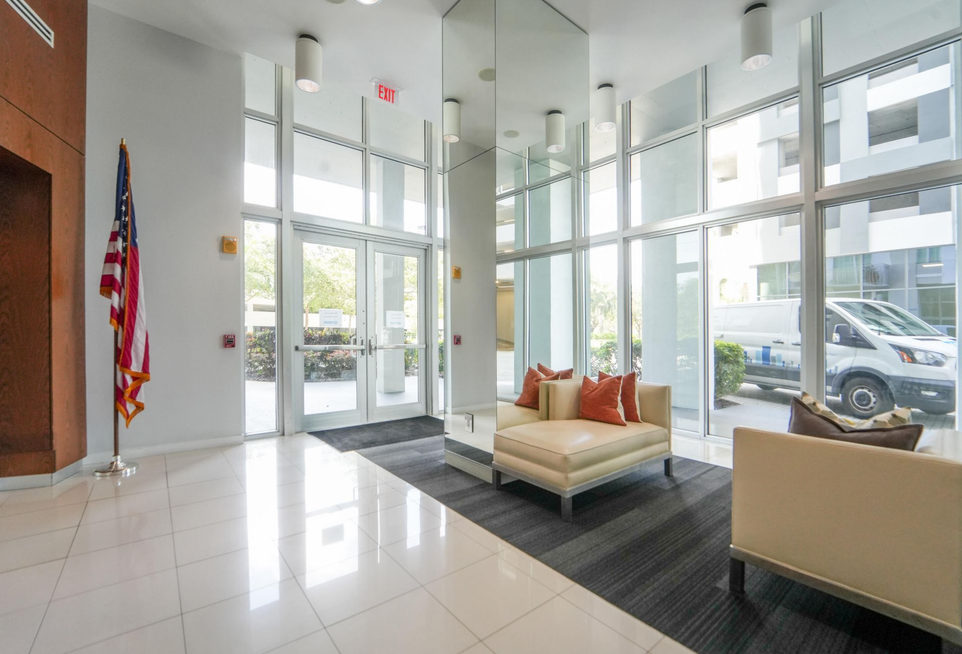 300 S Australian Avenue, Unit 419, West Palm Beach, FL 33401 Photo