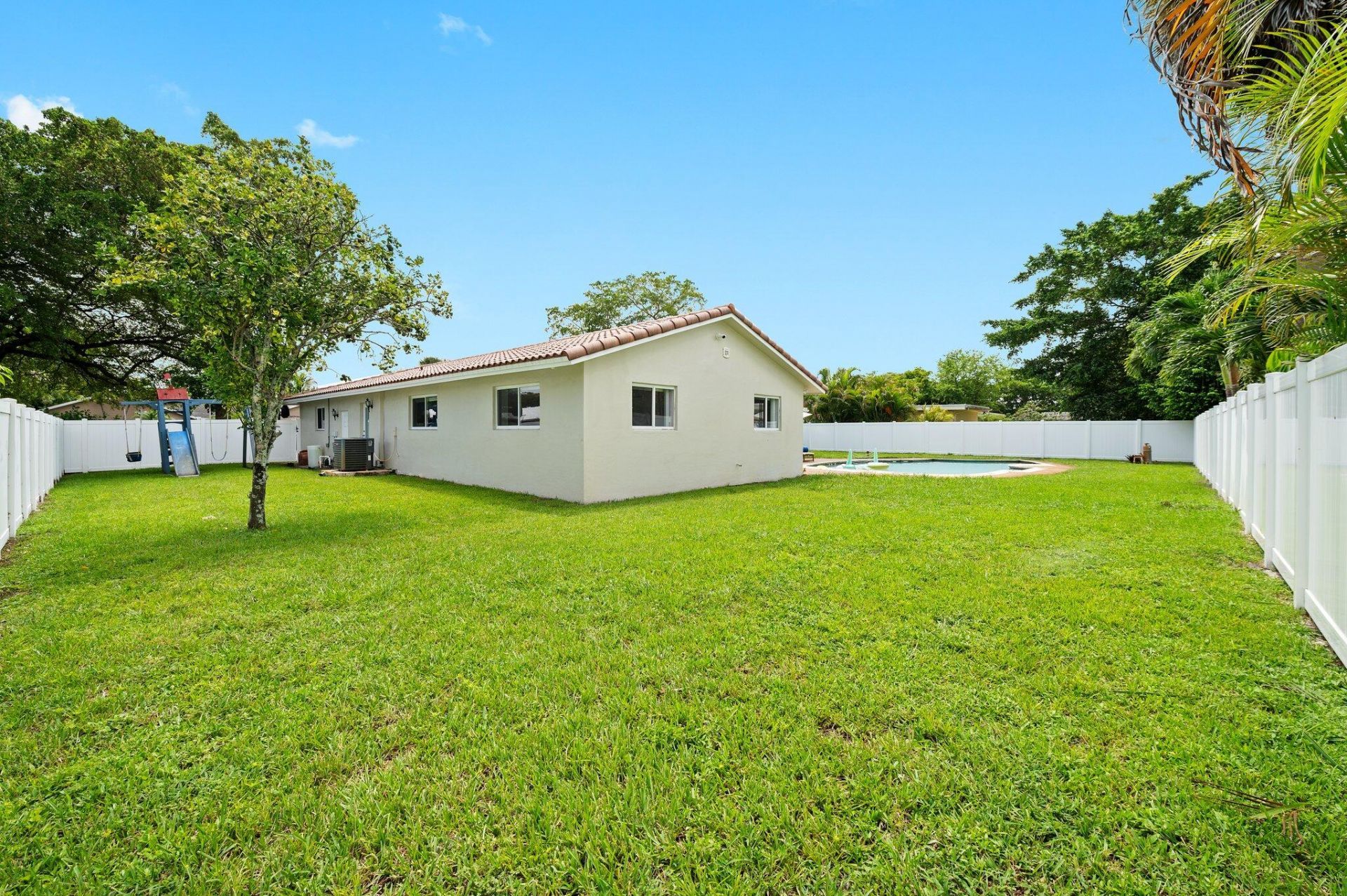6101 SW 9th Street, Plantation, FL 33317 Photo