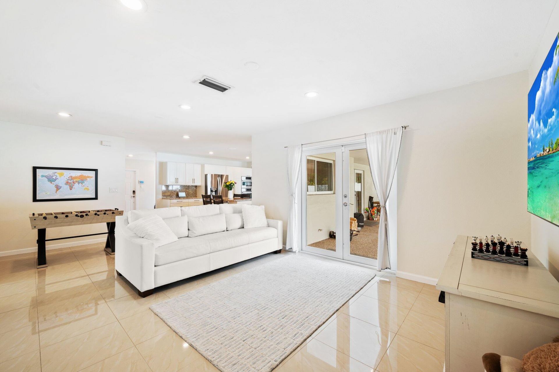 6101 SW 9th Street, Plantation, FL 33317 Photo