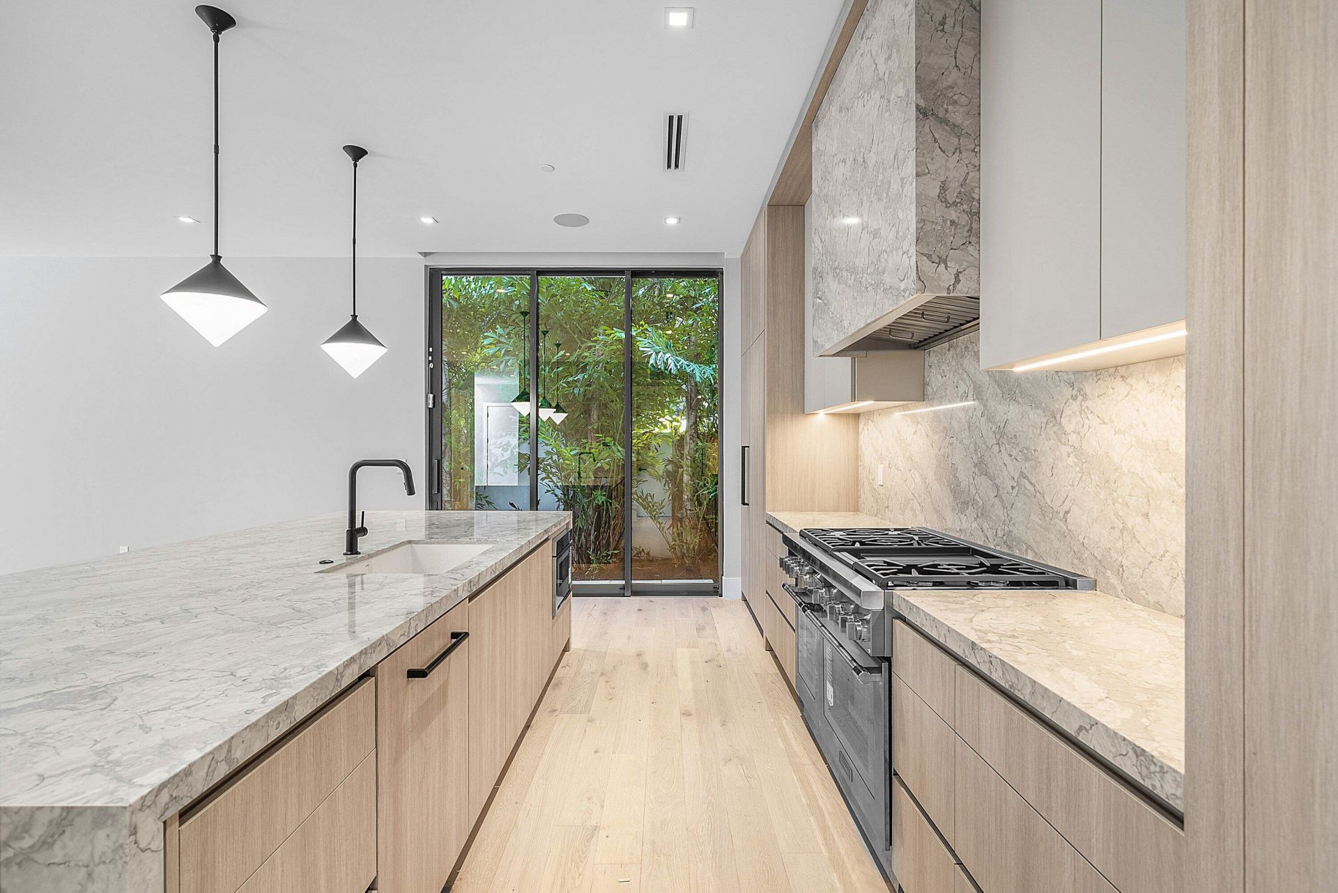 808 Andrews Avenue, Delray Beach, FL 33483 Photo