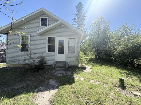 6031 242nd Ave, Salem Lakes, WI 53168