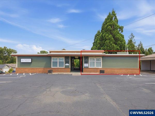 950 Uglow Av, Dallas, OR 97338