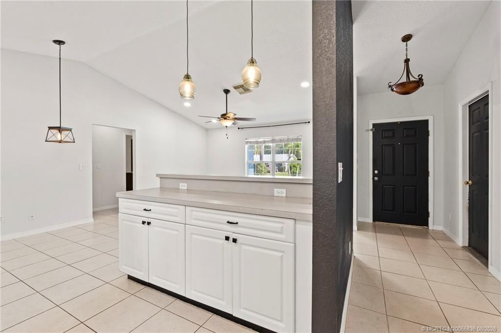 984 NW 16th Place, Stuart, FL 34994 Photo