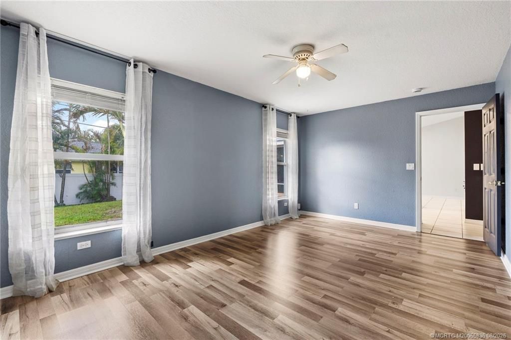 984 NW 16th Place, Stuart, FL 34994 Photo