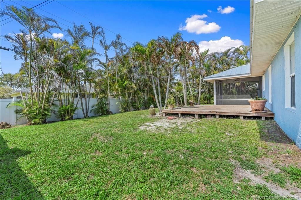 984 NW 16th Place, Stuart, FL 34994 Photo