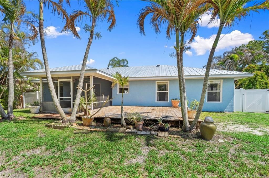 984 NW 16th Place, Stuart, FL 34994 Photo