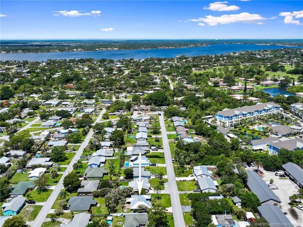 984 NW 16th Place, Stuart, FL 34994 Photo