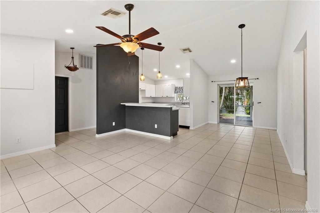 984 NW 16th Place, Stuart, FL 34994 Photo