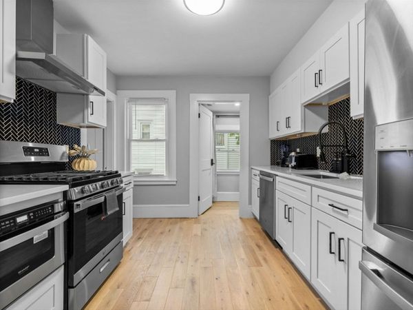 7 Dickson, Unit 2, Somerville, MA 02144